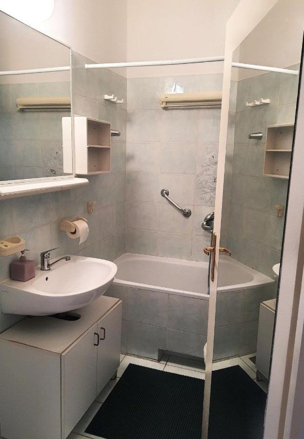 Family Apartment Center Opatija Ngoại thất bức ảnh